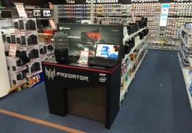 Saturn Koblenz ACER Endcap Predator_120116 (5)